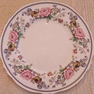 Fine Bone China Decorative Plate - White/Floral, Made in England